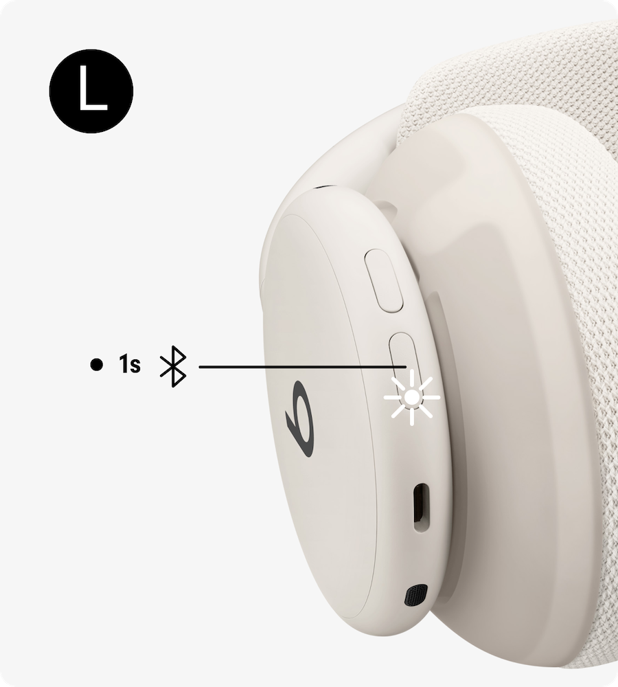 Primo piano del pulsante di accensione di Beats 360 con la spia di stato accesa