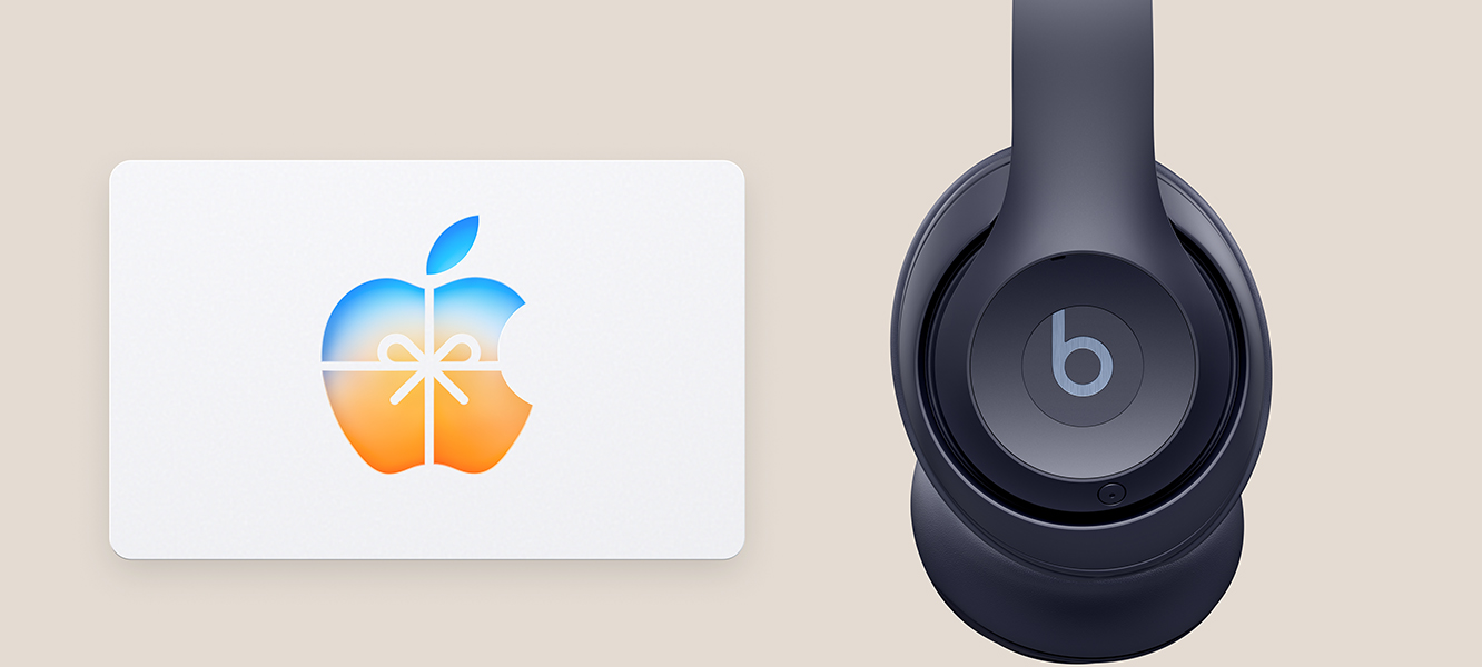 Apple Gift Card next to Studio Pro in the Navy color.