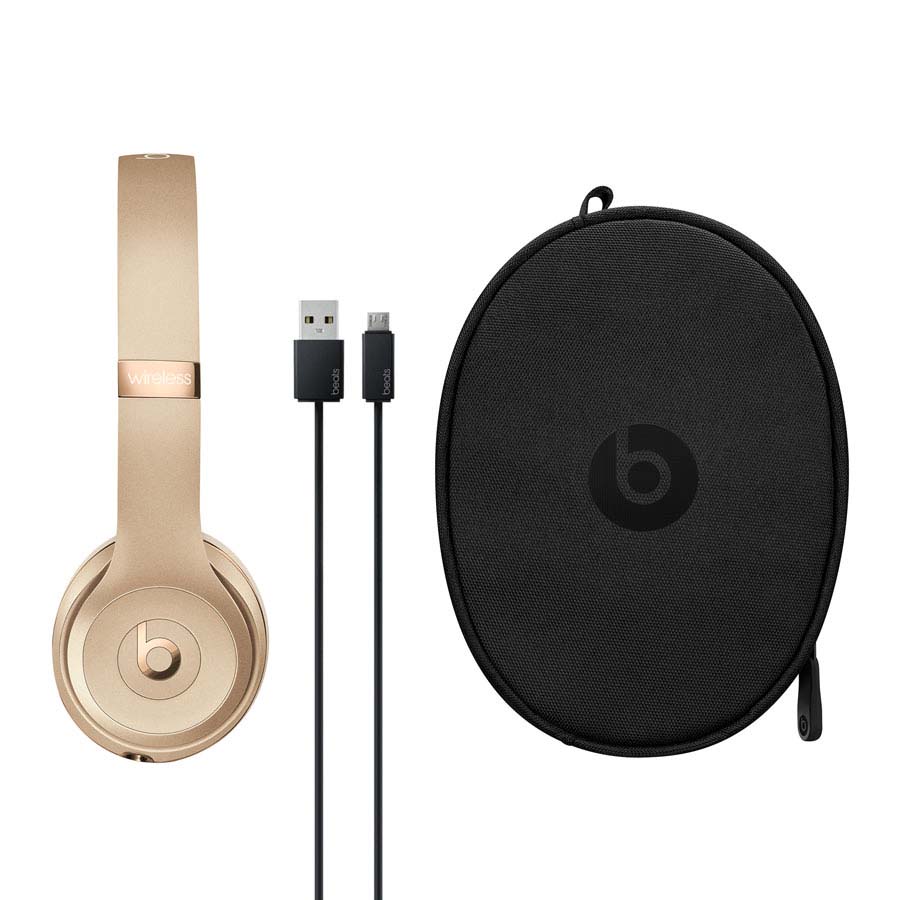 Beats Solo3 Wireless headphone in Gold, universal USB charging cable (USB-A to USB Micro-b and carrying case