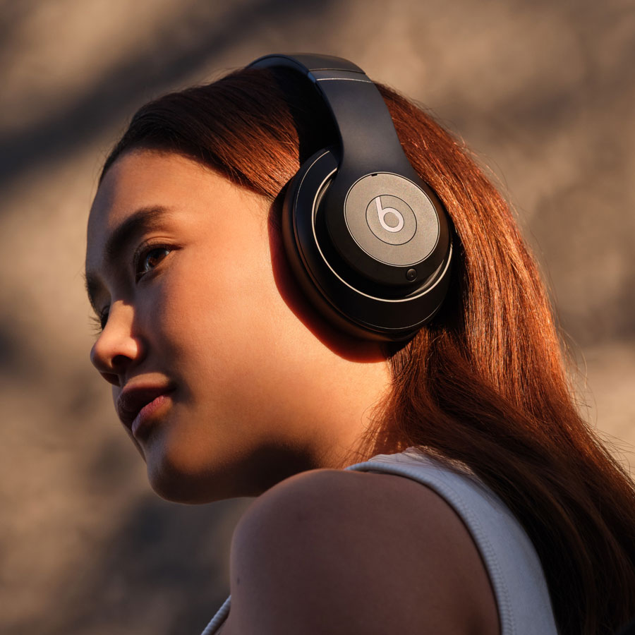 Beats Studio Pro - Premium Wireless Noise Cancelling Headphones 