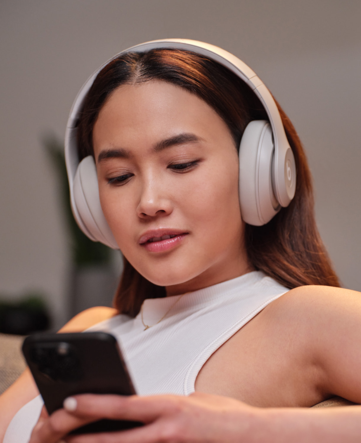 Studio Pro - Wireless Noise Cancelling Headphones