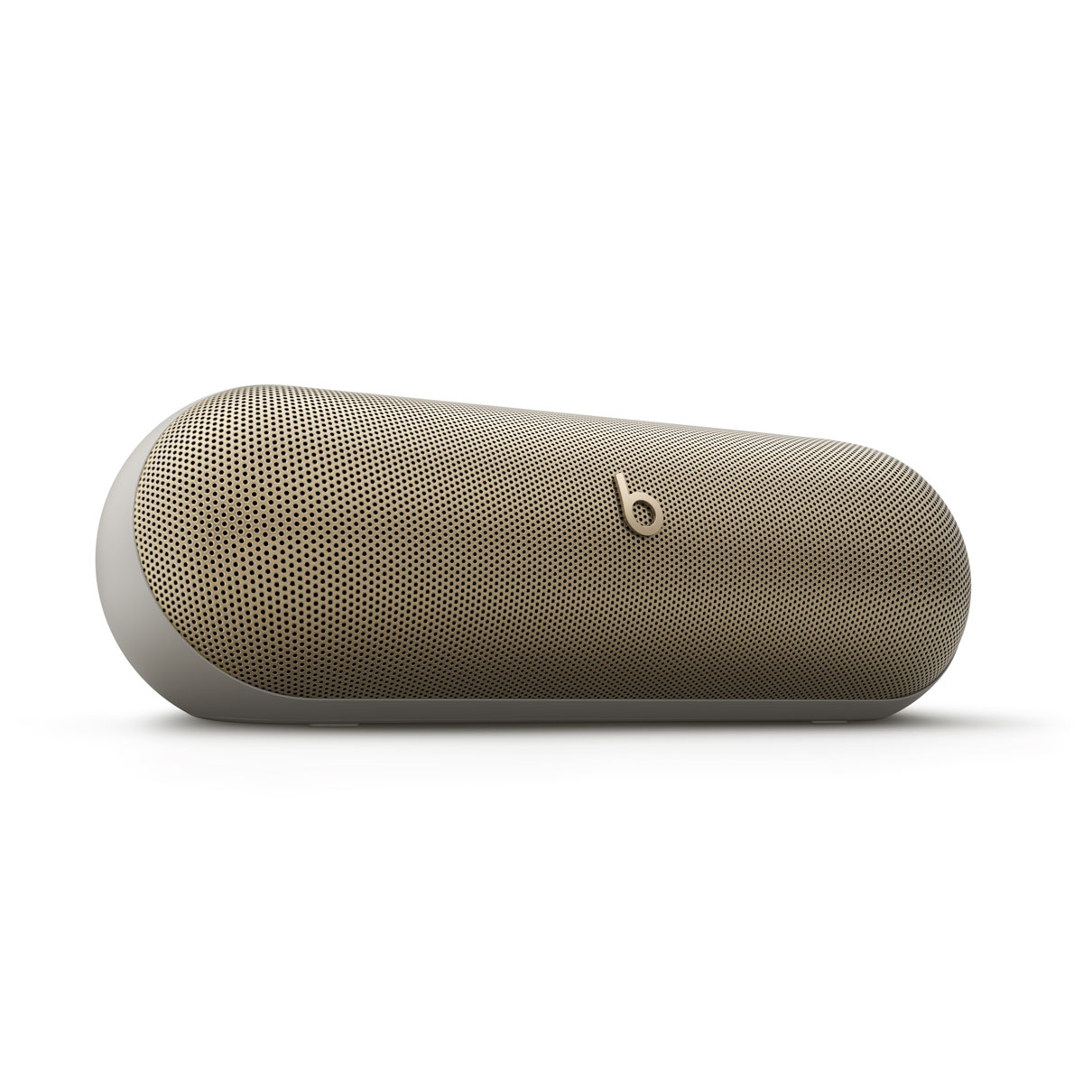 Close-up of Beats Pill in Champagne Gold with Best of 2025 Gizmodo badge and 2024 Wired Recommends badge.